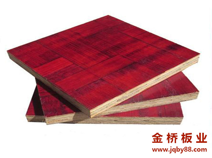 湖南竹胶板多少钱一平米?竹胶板厂家哪家价格便宜些?