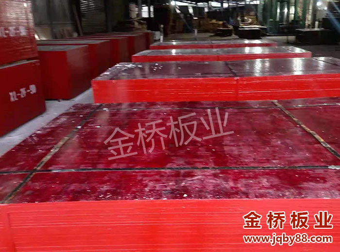 竹胶板生产厂家怎么选择?竹胶板用途有哪些?