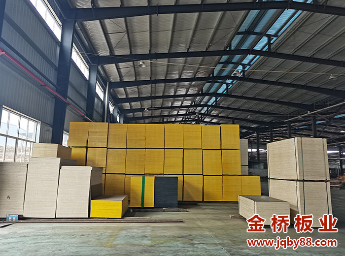 木模板尺寸规格有哪几种?木模板施工注意事项?