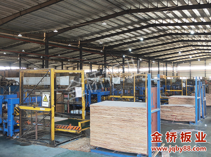 广东深圳木模板厂家是如何生产木模板的？