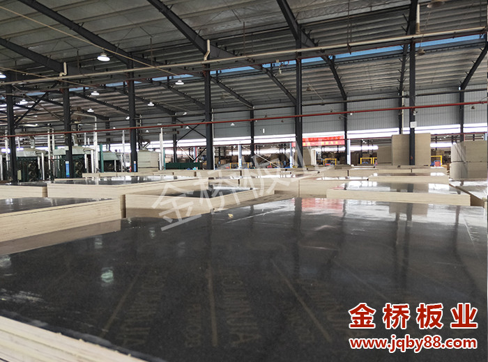 广东深圳建筑用木模板价格是多少?