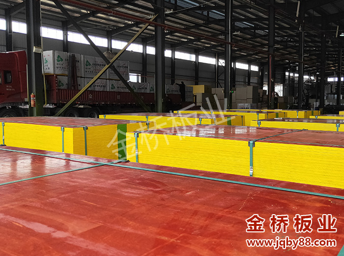 广东建筑木模板厂家选择金桥板业